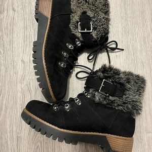 Womens Combat Boots Size 9